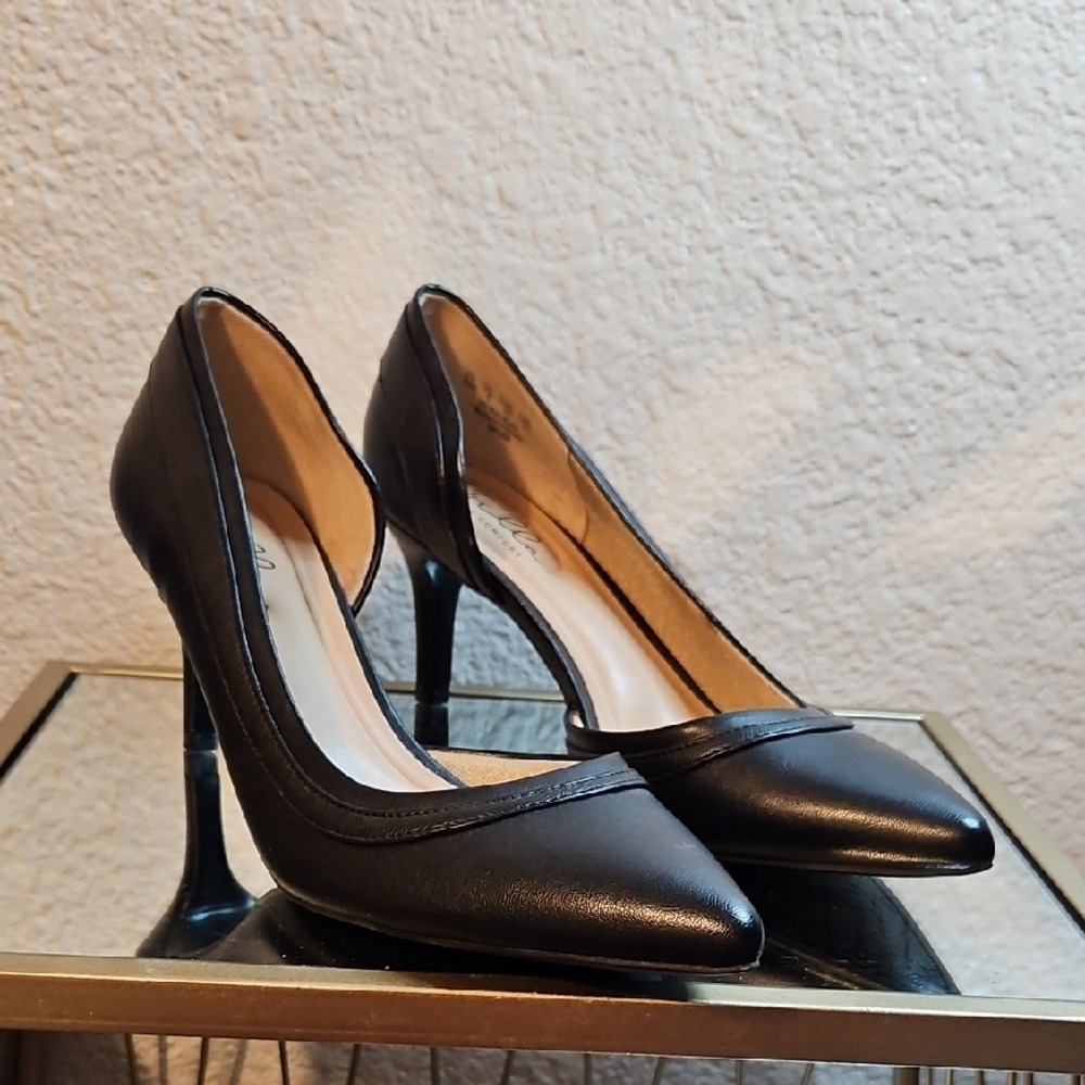 Abella Black Stiletto Heels